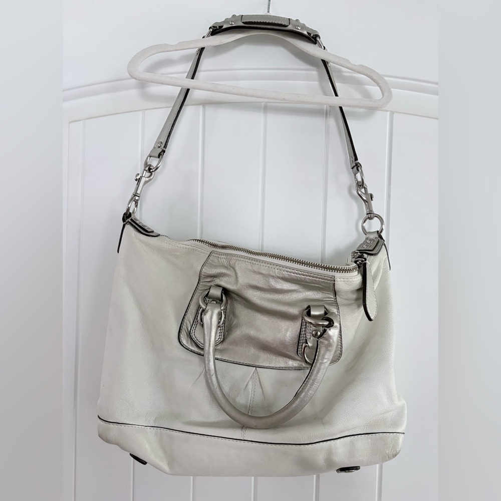 Coach Women's Shoulder Bag in Metallic Silver and White - Picture 2 of 5